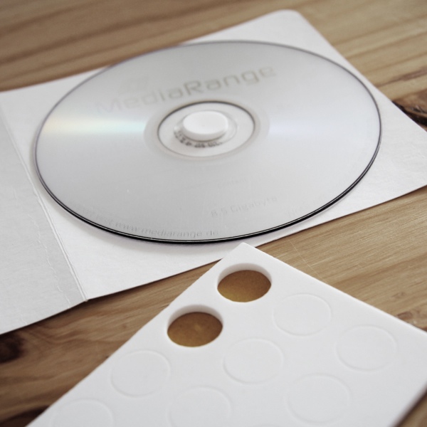 Boton de espuma para CD con adhesivo